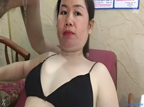 Bú cặc cho phi công